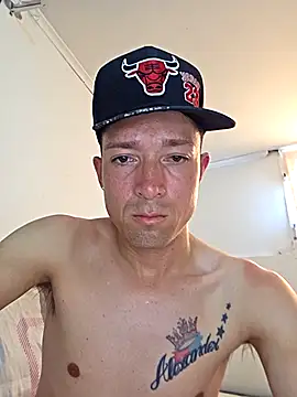 Snapshot of realg2307 chatting on 01-11-26, 09:53 realg2307 online show from 01-11-26, 09:53