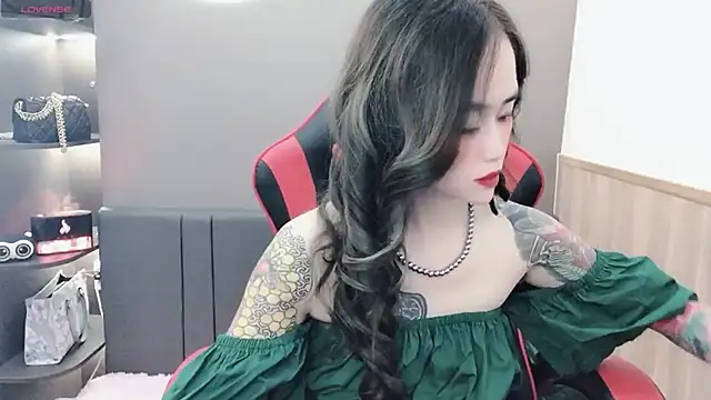 witch-39 online show from 12-12-24, 04:59