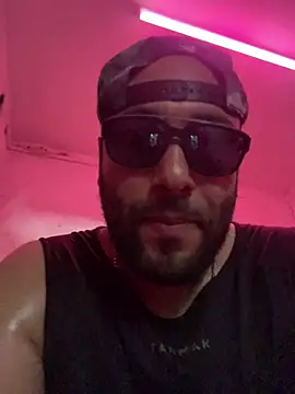 eljefedamino1994 online show from 07-16-26, 12:33