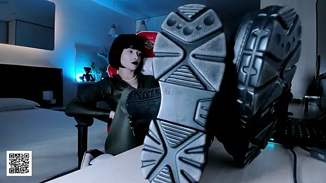  Goddess Misha  online show from 12-18-25, 08:59