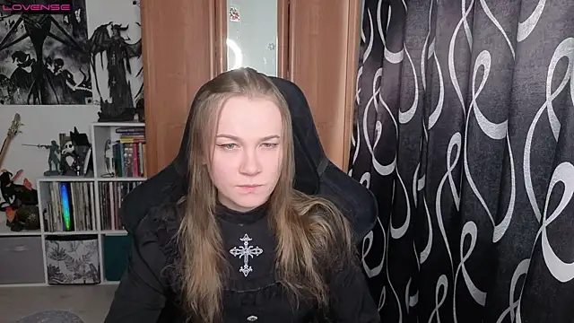 stellablondy online show from 06-25-26, 01:15