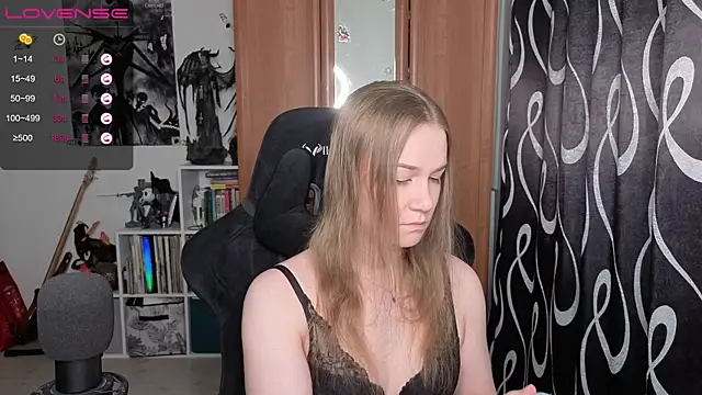 stellablondy online show from 07-21-26, 01:35