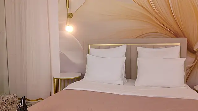 CamillaLarson online show from 02-25-26, 03:16