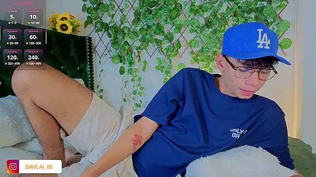 Snapshot of Daviid_laidd chatting on 11-08-25, 08:40 Daviid laidd online show from 11-08-25, 08:40