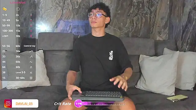 Snapshot of Daviid_laidd chatting on 12-04-25, 07:22 Daviid laidd online show from 12-04-25, 07:22