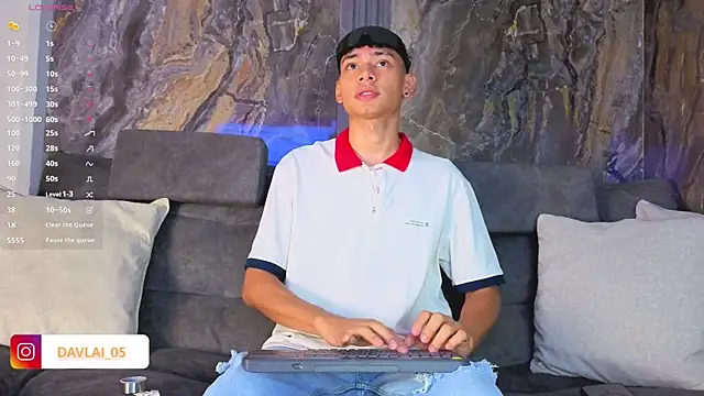 Daviid laidd online show from 04-20-26, 07:37