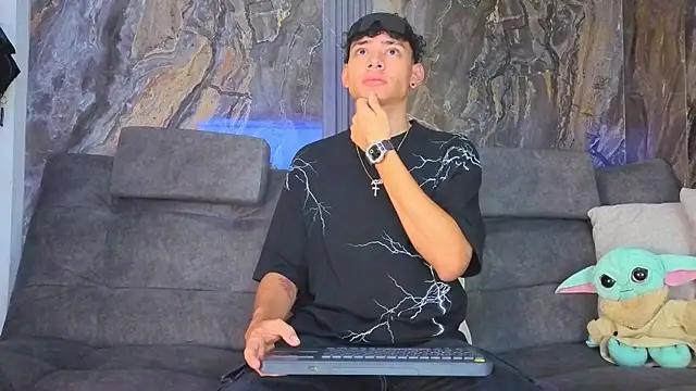 Daviid laidd online show from 04-24-26, 08:11