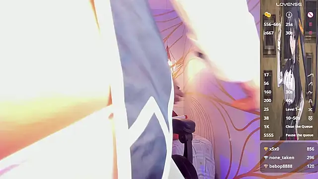 IamNayuta online show from 02-24-25, 05:33