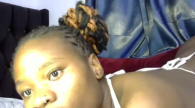 Snapshot of sweetblackbeauty001 chatting on 02-20-25, 03:08 sweetblackbeauty001 online show from 02-20-25, 03:08