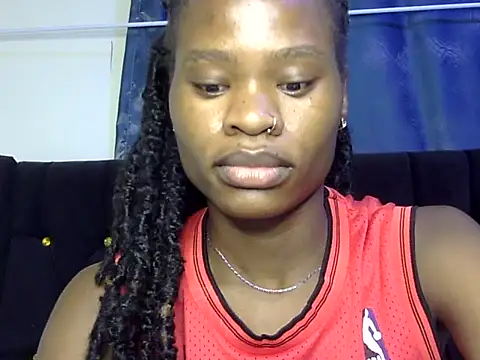 Snapshot of sweetblackbeauty001 chatting on 09-27-25, 06:57 sweetblackbeauty001 online show from 09-27-25, 06:57