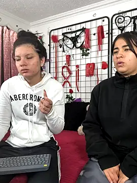 1lovelygirls online show from 12-15-25, 12:20