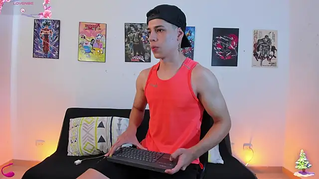 jonathanjoestar  online show from 12-17-25, 12:55