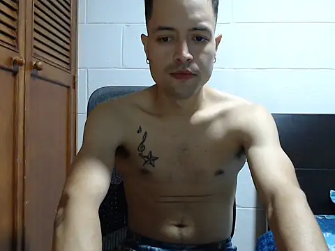 dimitriquiet05 online show from 02-08-26, 07:56