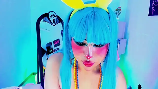 kuromi69 online show from 04-23-26, 07:41