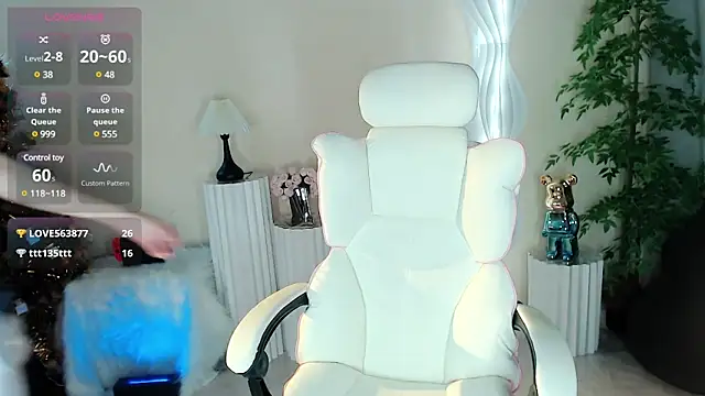 Snapshot of Cartier-__Daji- chatting on 12-28-24, 05:35 Cartier- Daji- online show from 12-28-24, 05:35