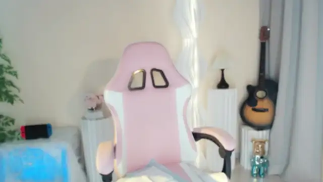 Snapshot of Cartier-__Daji- chatting on 03-12-25, 05:07 Cartier- Daji- online show from 03-12-25, 05:07