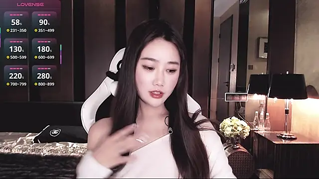 Snapshot of Cartier-__Daji- chatting on 02-04-26, 02:17 Cartier- Daji- online show from 02-04-26, 02:17