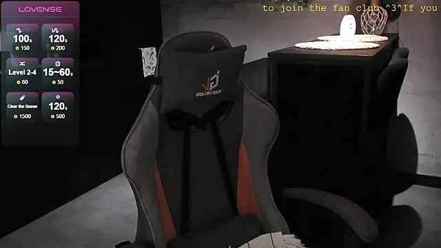 Snapshot of EvaBae chatting on 01-12-25, 04:40 EvaBae online show from 01-12-25, 04:40