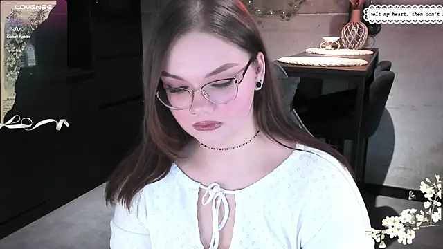 Snapshot of EvaBae chatting on 01-22-25, 12:06 EvaBae online show from 01-22-25, 12:06