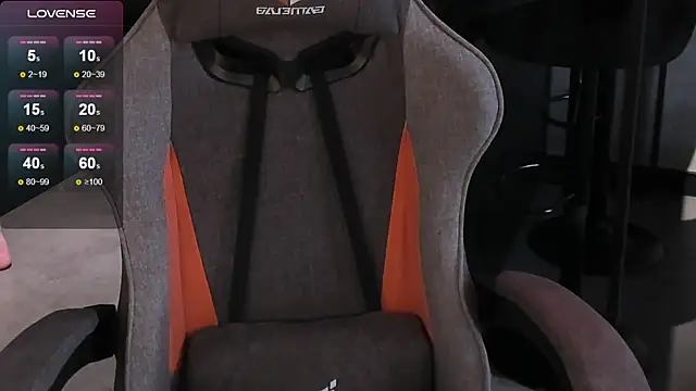 Snapshot of EvaBae chatting on 02-16-25, 01:05 EvaBae online show from 02-16-25, 01:05