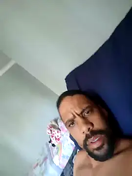 Snapshot of Tigermanboy chatting on 01-19-25, 08:29 Tigermanboy online show from 01-19-25, 08:29