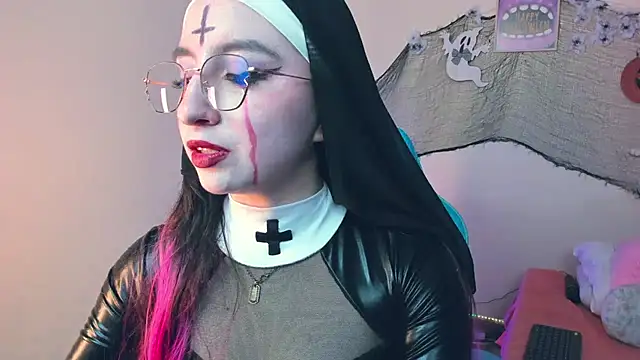 Julieta cott online show from 10-31-25, 12:22