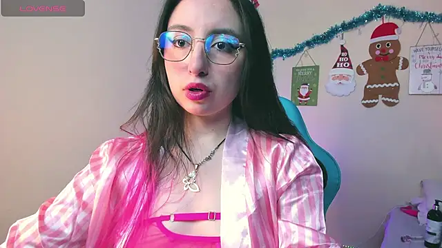 Julieta cott online show from 11-24-25, 12:54