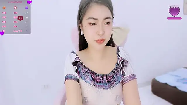 Snapshot of SexualStruggle chatting on 02-15-25, 11:50 SexualStruggle online show from 02-15-25, 11:50