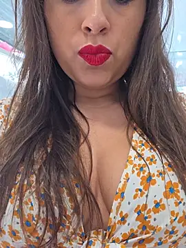 GatitaXD27 online show from 11-22-25, 10:36