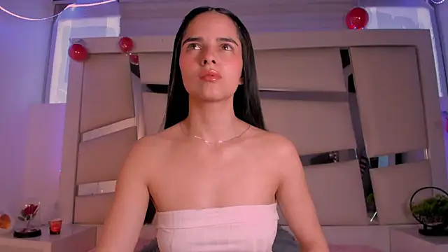 chrystal js online show from 01-13-26, 01:38