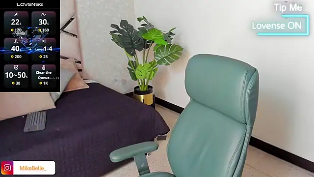 mike belle online show from 09-21-25, 07:48