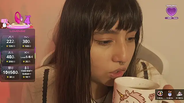 Snapshot of emitaa17228o chatting on 10-14-25, 07:25 emitaa17228o online show from 10-14-25, 07:25