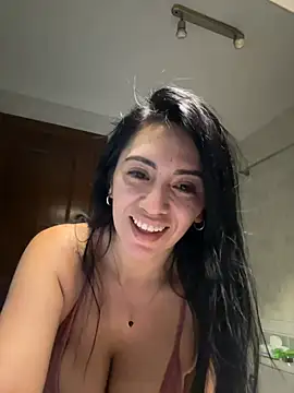 Snapshot of tamara_jay chatting on 12-10-24, 11:19 tamara jay online show from 12-10-24, 11:19