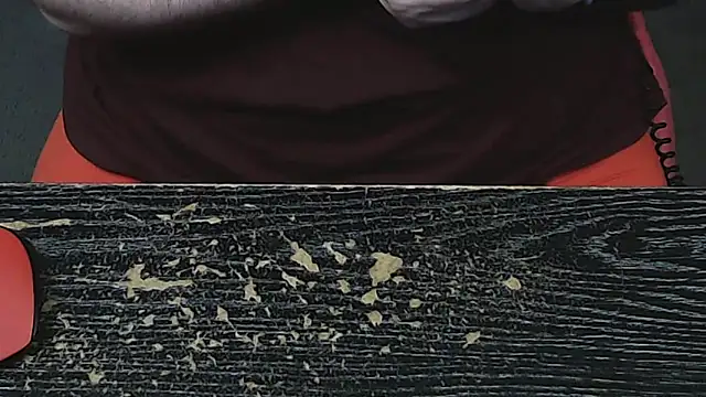 Snapshot of Dominant_BEAR chatting on 11-07-25, 05:07 Dominant BEAR online show from 11-07-25, 05:07