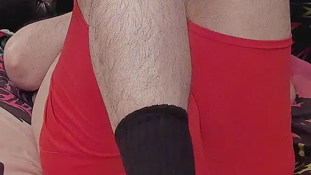 Snapshot of Dominant_BEAR chatting on 11-26-25, 04:46 Dominant BEAR online show from 11-26-25, 04:46