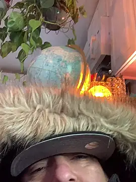 valleyoneofakind online show from 02-18-26, 06:37