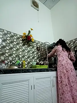 Snapshot of ___Erin___ chatting on 03-19-25, 02:57 Erin online show from 03-19-25, 02:57