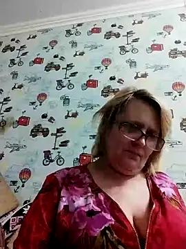 Snapshot of Forest-Lady chatting on 01-22-25, 04:55 Forest-Lady online show from 01-22-25, 04:55