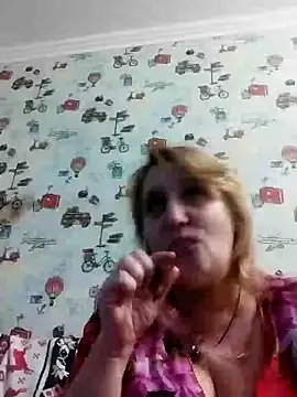 Snapshot of Forest-Lady chatting on 03-06-25, 05:00 Forest-Lady online show from 03-06-25, 05:00