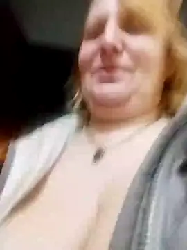 Snapshot of Forest-Lady chatting on 03-07-25, 10:43 Forest-Lady online show from 03-07-25, 10:43