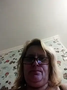 Snapshot of Forest-Lady chatting on 11-01-25, 09:33 Forest-Lady online show from 11-01-25, 09:33