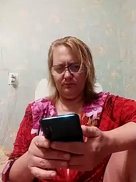 Snapshot of Forest-Lady chatting on 11-30-25, 01:26 Forest-Lady online show from 11-30-25, 01:26