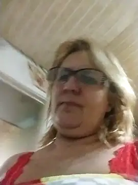 Snapshot of Forest-Lady chatting on 12-02-25, 06:58 Forest-Lady online show from 12-02-25, 06:58