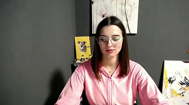 Snapshot of lady_olivia_ chatting on 12-05-24, 02:00 lady olivia  online show from 12-05-24, 02:00