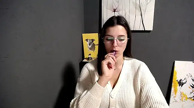 Snapshot of lady_olivia_ chatting on 02-19-25, 12:22 lady olivia  online show from 02-19-25, 12:22