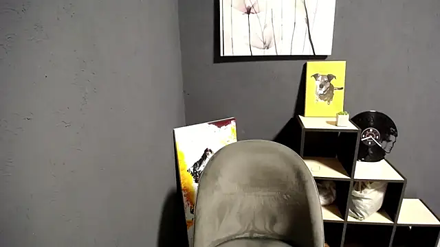 Snapshot of lady_olivia_ chatting on 09-17-25, 05:25 lady olivia  online show from 09-17-25, 05:25