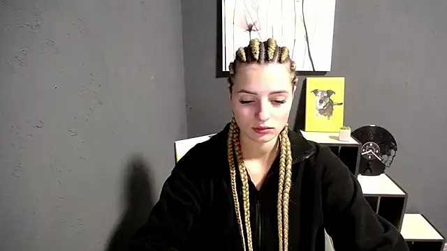 Snapshot of lady_olivia_ chatting on 10-16-25, 01:56 lady olivia  online show from 10-16-25, 01:56