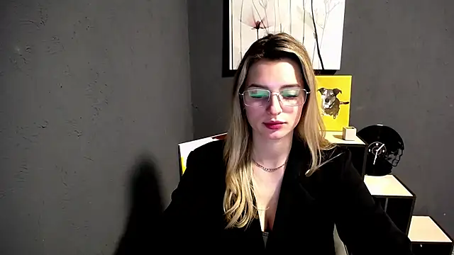 lady olivia  online show from 02-14-26, 05:10