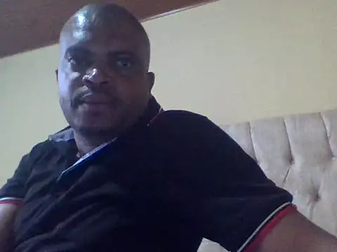 lui cuuty online show from 10-29-25, 06:31