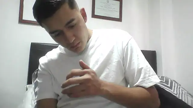 Estebitan vm online show from 04-25-26, 07:22